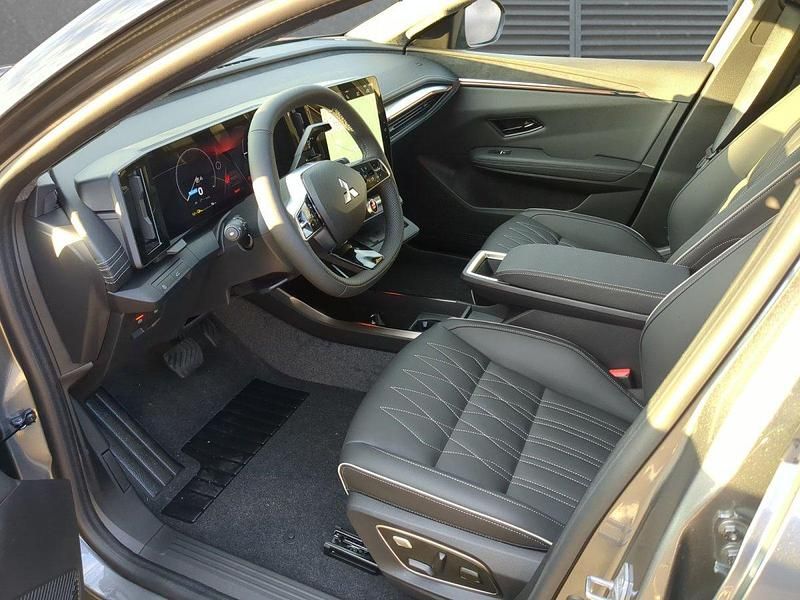 Gebraucht Mitsubishi Eclipse Diamant Edition 160 kW (218 PS) 2025 Achatgrau/onyxschwarz SUV