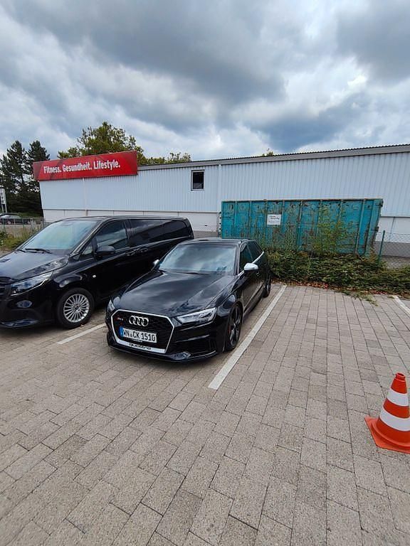 Schwarz Gebraucht 2019 Audi RS3 Sport Kleinwagen | 38.999 € (Guter Preis) - Bild 1/4