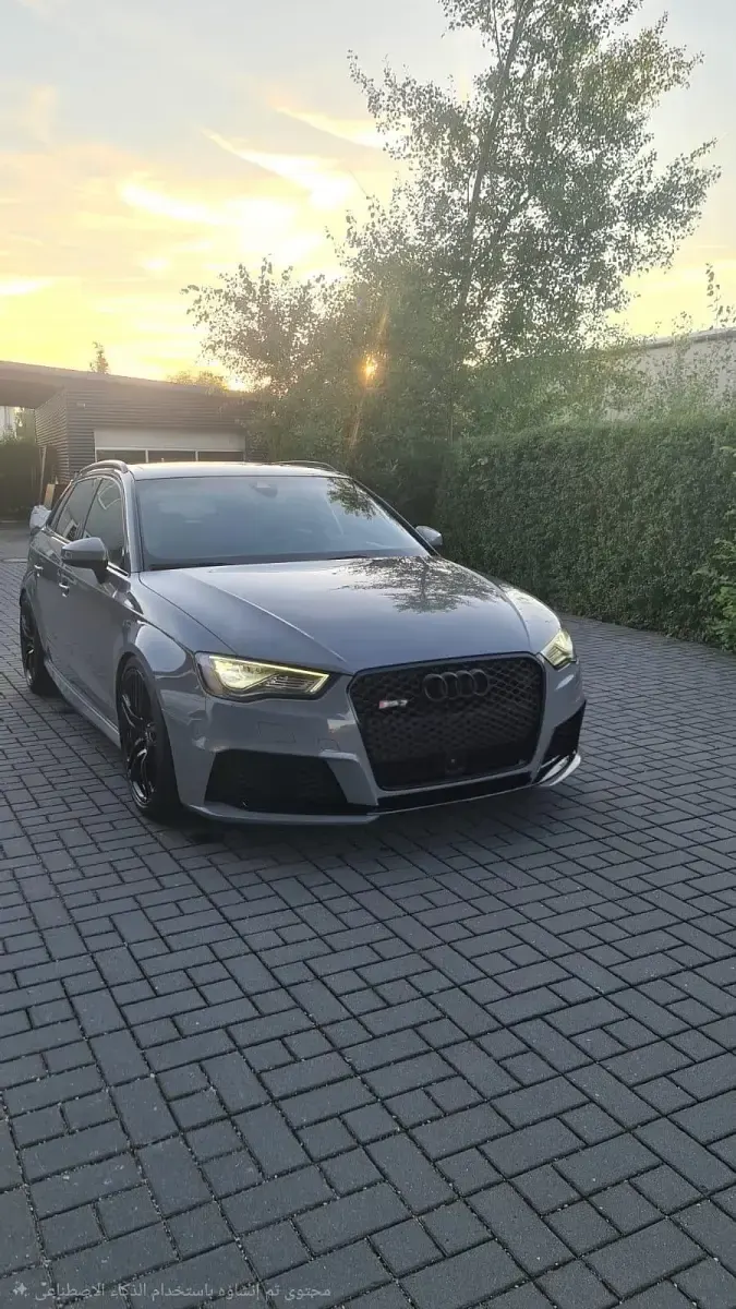 Gebraucht Audi RS3 367 PS (269 kW) 2015 Grau Limousine