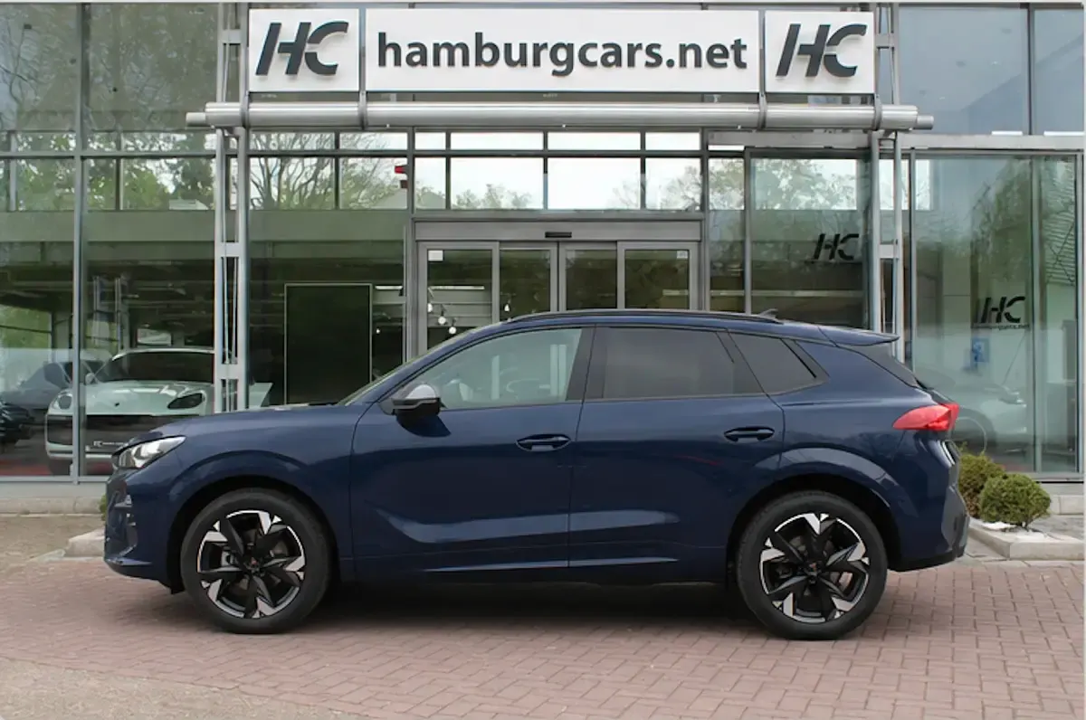 Neu Cupra Terramar Basis 150 PS (110 kW) 2026 Cosmos blau metallic SUV