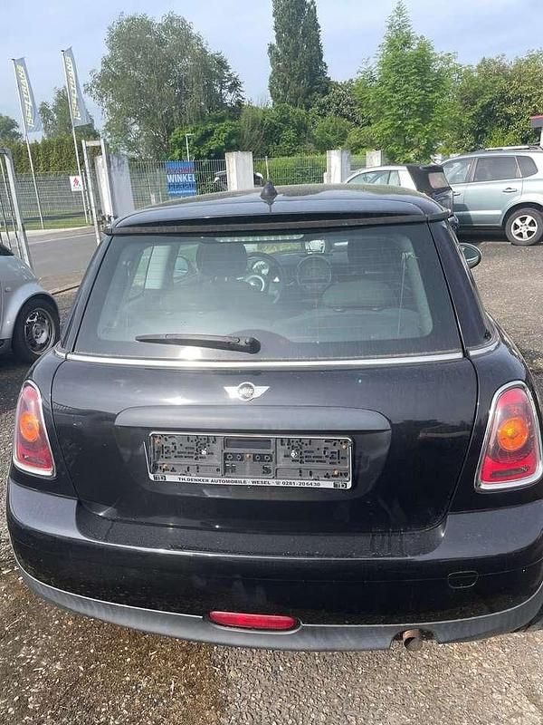 Second-hand Mini ONE 75 CP (55 kW) 2009 Negru Hatchback