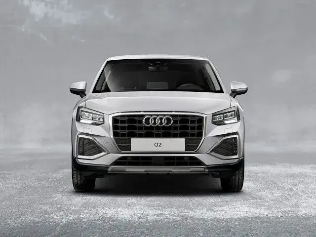 Gebraucht Audi Q2 Advanced Plus 116 PS (85 kW) 2025 Florettsilber metallic SUV