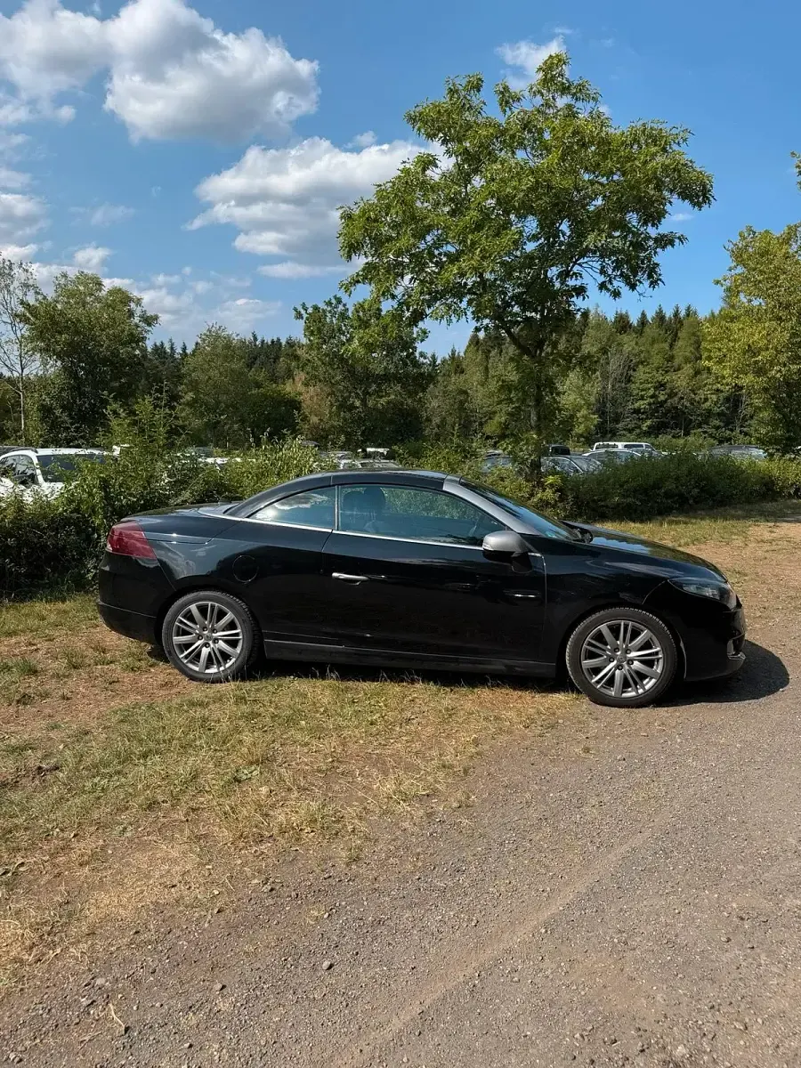 Gebraucht Renault Mégane Cabriolet GT 131 PS (96 kW) 2012 Schwarz Cabrio
