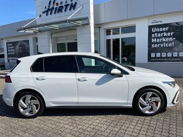 Gebraucht VW Golf VIII GTE 245 PS (180 kW) 2021 Pure white Limousine