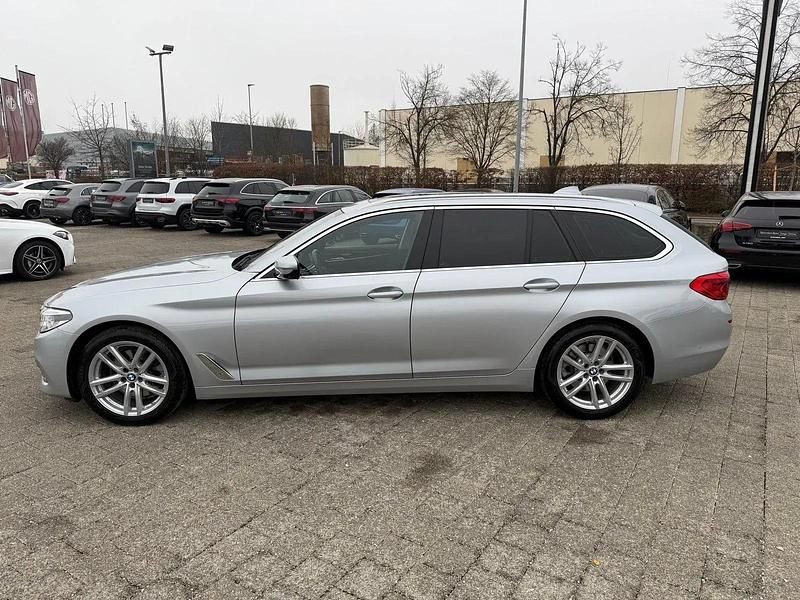 Gebraucht BMW 520 Luxury Line 190 PS (139 kW) 2020 Grau Limousine