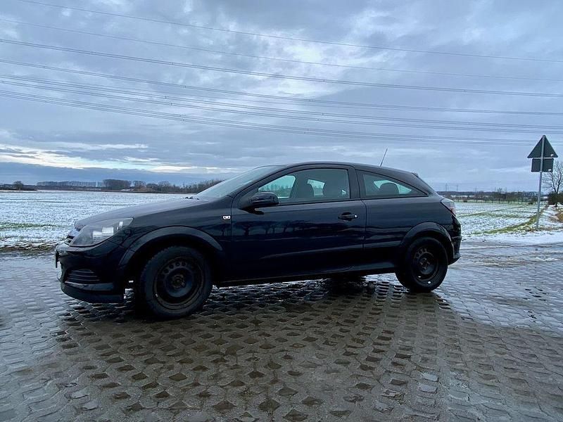 Gebraucht Opel Astra GTC 105 PS (77 kW) 2006 Schwarz Coupé