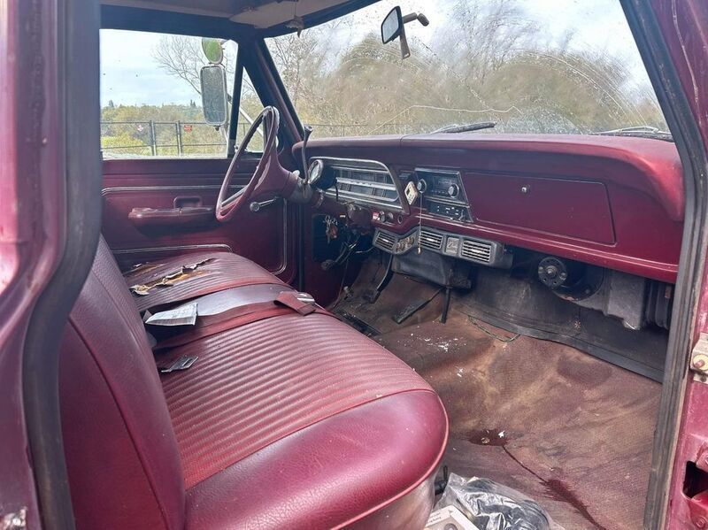 Gebraucht Ford F250 245 PS (180 kW) 1972 Rot Pickup