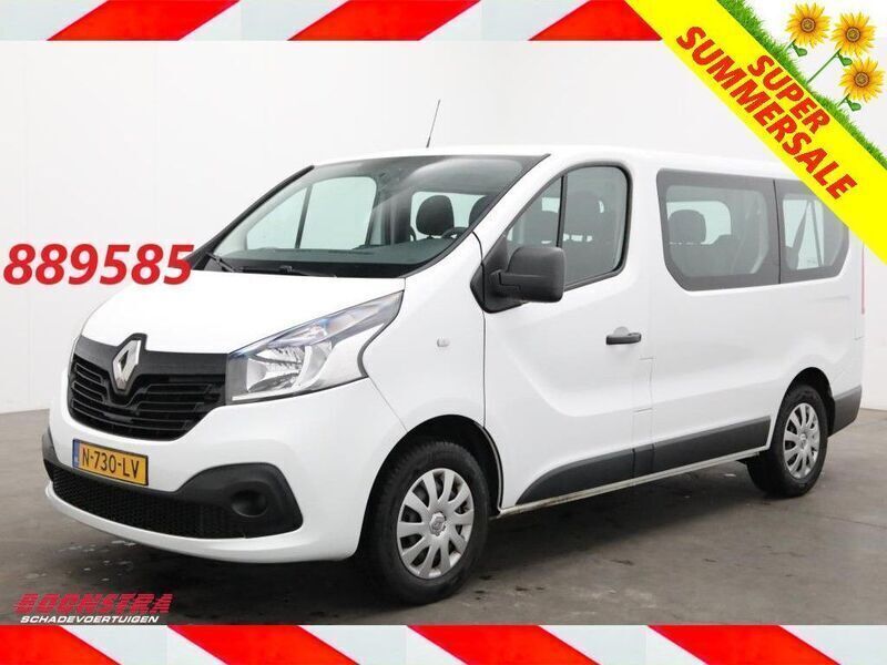 Weiß Gebraucht 2018 Renault Trafic Expression Van | 12.995 € (Etwas zu teuer) - Bild 1/4