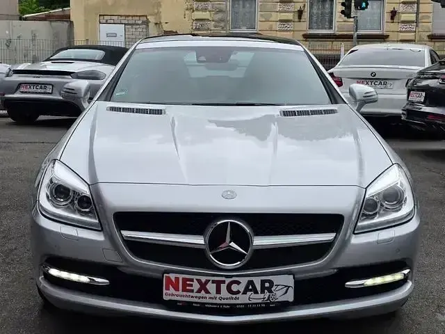 Gebraucht Mercedes SLK250 204 PS (150 kW) 2012 Silber Cabrio