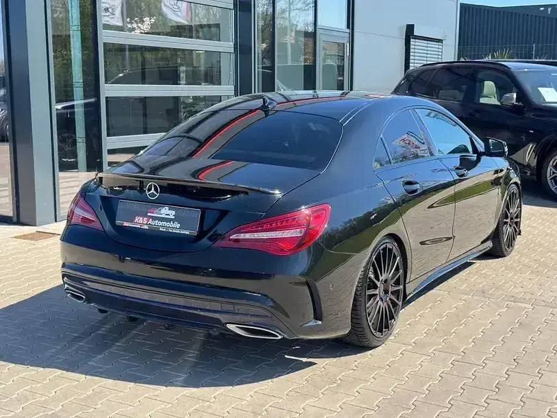 Gebraucht Mercedes CLA180 AMG line 122 PS (89 kW) 2017 Schwarz Limousine