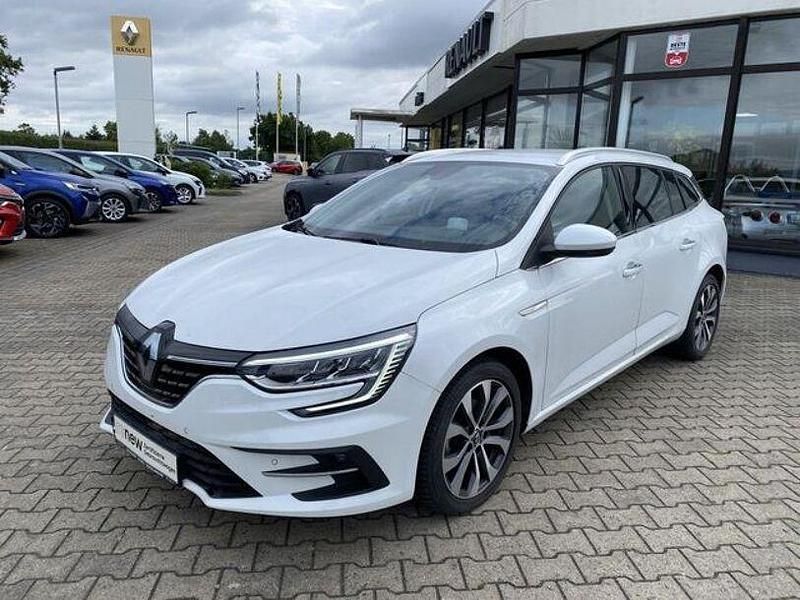 Weiß Gebraucht 2022 Renault Mégane IV Intens Limousine | 25.990 € - Bild 1/4