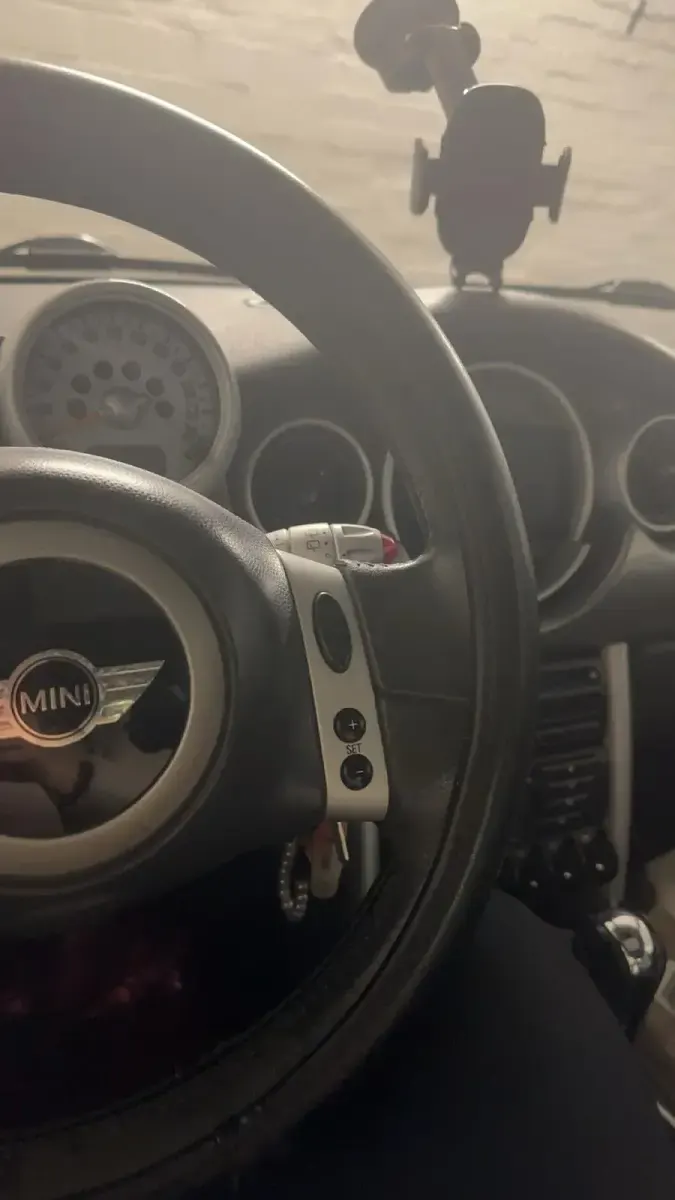 Używany Mini Cooper 90 KM (66 kW) 2003 Andere farben Hatchback