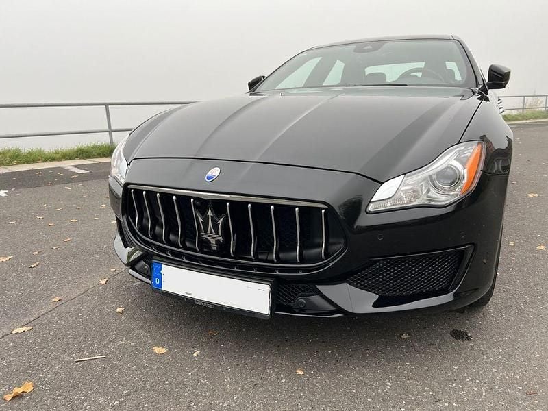 Gebraucht Maserati Quattroporte 409 PS (300 kW) 2018 Schwarz Limousine