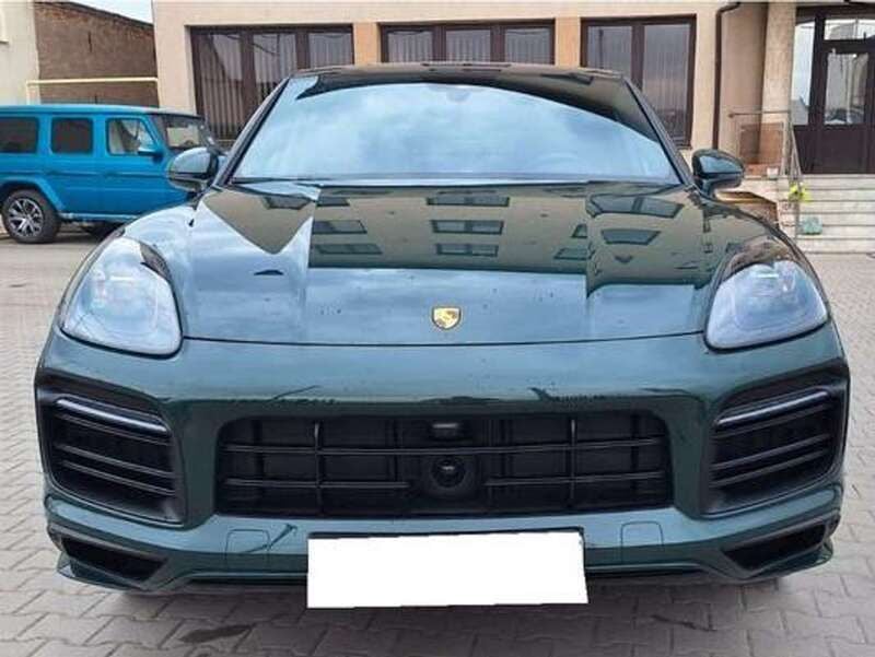 Grün Gebraucht 2023 Porsche Cayenne GTS SUV | 105.000 € (Guter Preis) - Bild 1/4