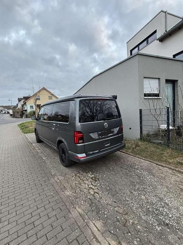 Gebraucht VW Transporter Comfortline 204 PS (150 kW) 2025 Grau Van