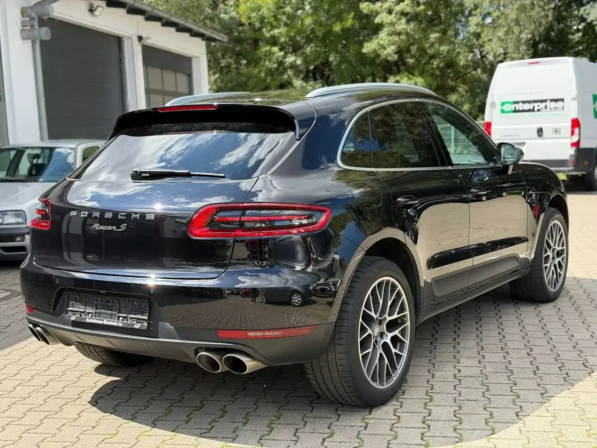 Gebraucht Porsche Macan S 340 PS (250 kW) 2018 Tiefschwarzmetallic SUV