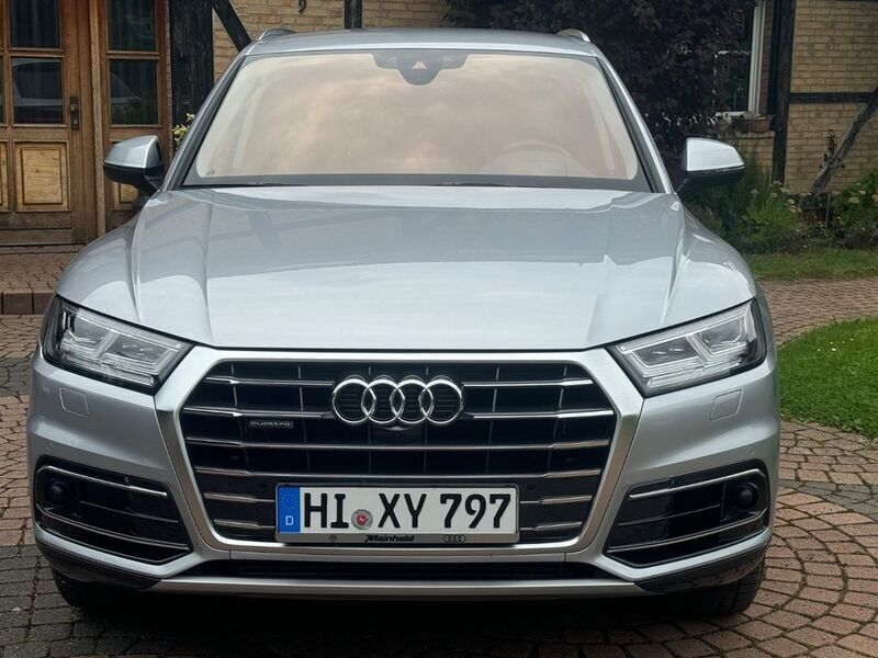 Silber Gebraucht 2018 Audi Q5 Design SUV | 34.500 € (Guter Preis) - Bild 1/4