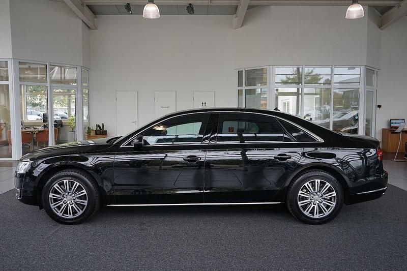 Gebraucht Audi A8L 435 PS (319 kW) 2016 Schwarz Limousine