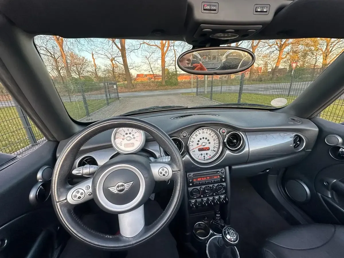Used Mini Cooper Cabriolet 116 HP (85 kW) 2006 Black Cabriolet