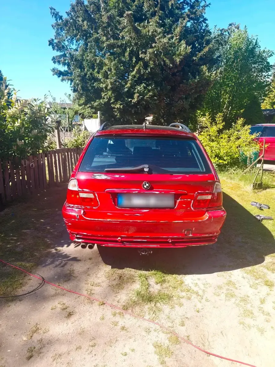 Używany BMW 330 231 KM (169 kW) 2001 Andere farben Kombi