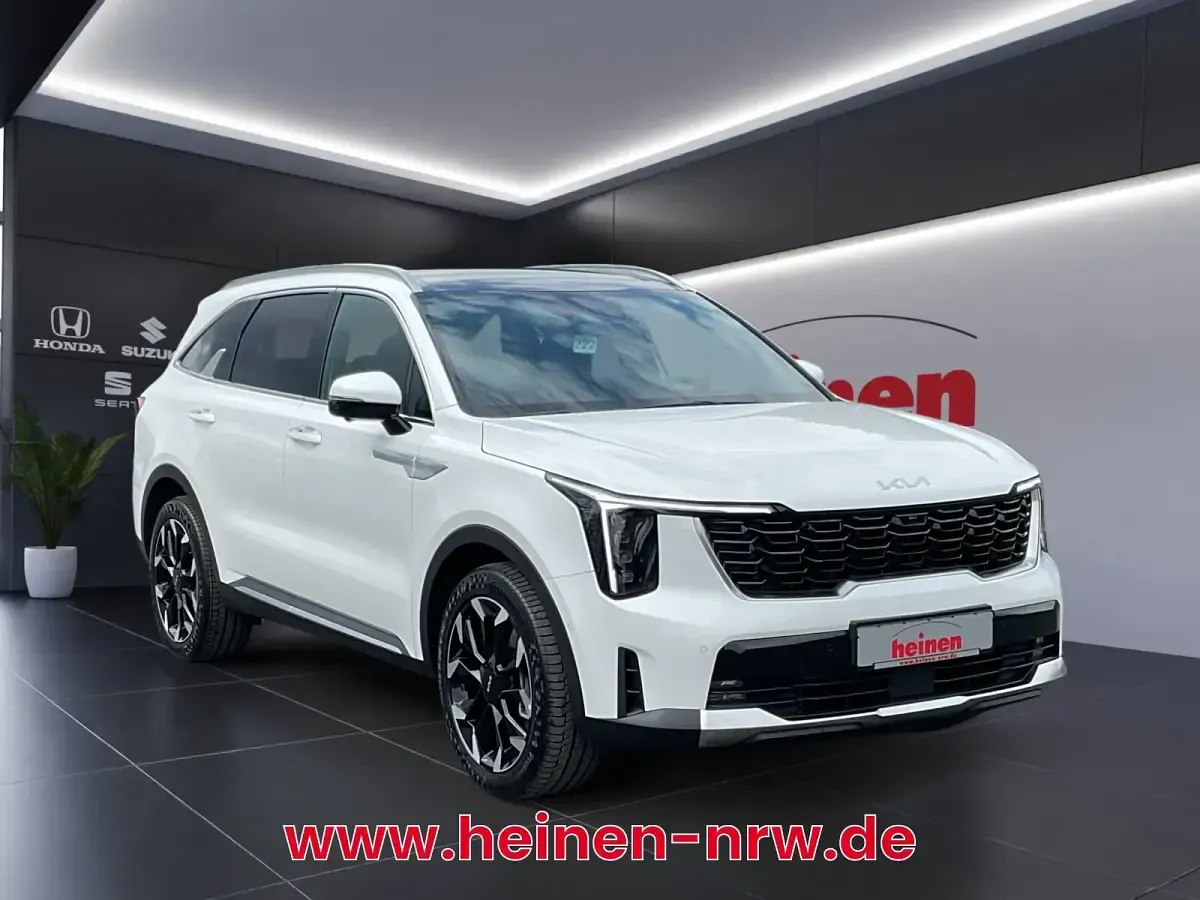 Gebraucht Kia Sorento Platinum 194 PS (142 kW) 2025 Weiss SUV