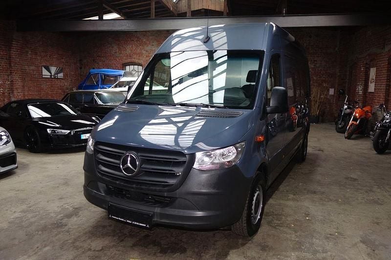Gebraucht Mercedes E-Sprinter 69 kW (95 PS) 2020 Grau Van