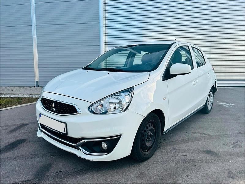 Weiß Gebraucht 2020 Mitsubishi Space Star Kleinwagen | 2.900 € - Bild 1/4