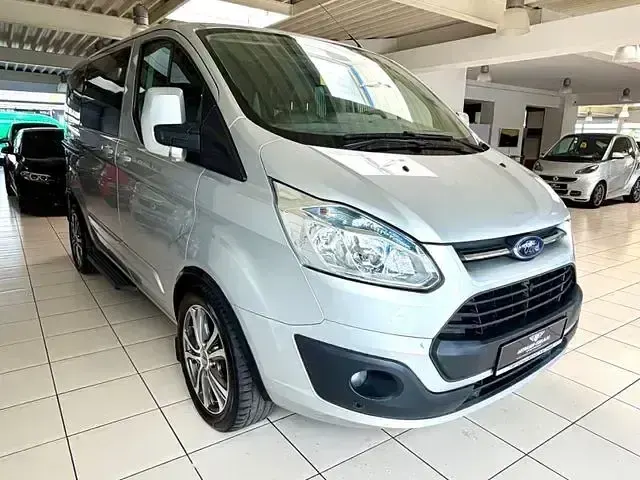 Gebraucht Ford Tourneo Custom Business Edition 155 PS (114 kW) 2015 Silber Van
