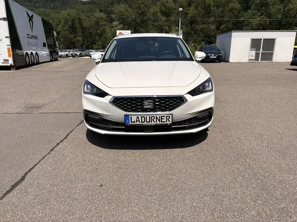 Gebraucht Seat Leon ST XCELLENCE 150 PS (110 kW) 2023 Weiss Kombi