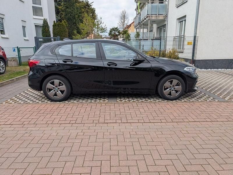 Gebraucht BMW 118 140 PS (102 kW) 2020 Schwarz Kleinwagen