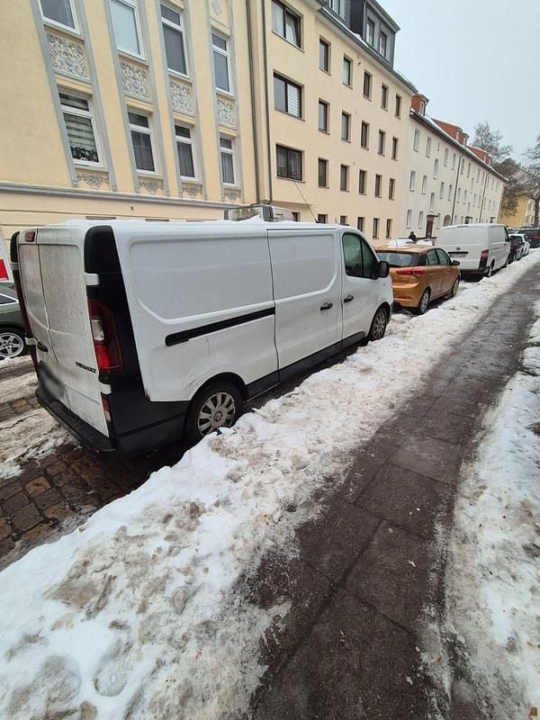 Gebraucht Renault Trafic 116 PS (85 kW) 2016 Van / Kleinbus