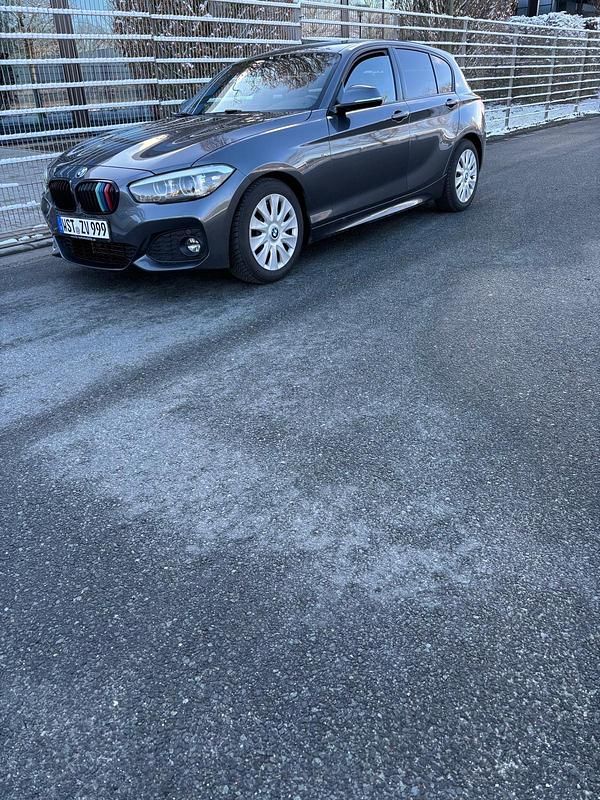 Gebraucht BMW 118 M Sport 136 PS (100 kW) 2017 Grau Kleinwagen