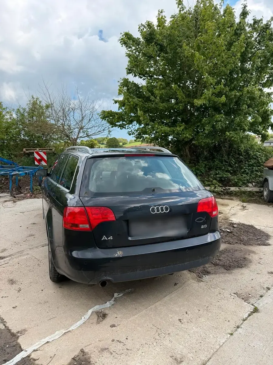 Gebraucht Audi A4 131 PS (96 kW) 2007 Schwarz Kombi