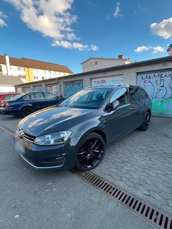 Gebraucht VW Golf VII 110 PS (80 kW) 2017 Grau Kombi