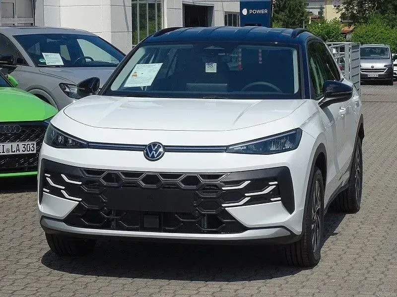 Neu VW T-Roc 116 PS (85 kW) 2026 Weiß SUV