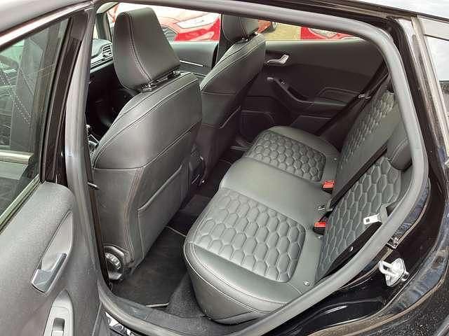 Gebraucht Ford Fiesta Vignale 140 PS (102 kW) 2020 Schwarz metallic Kleinwagen