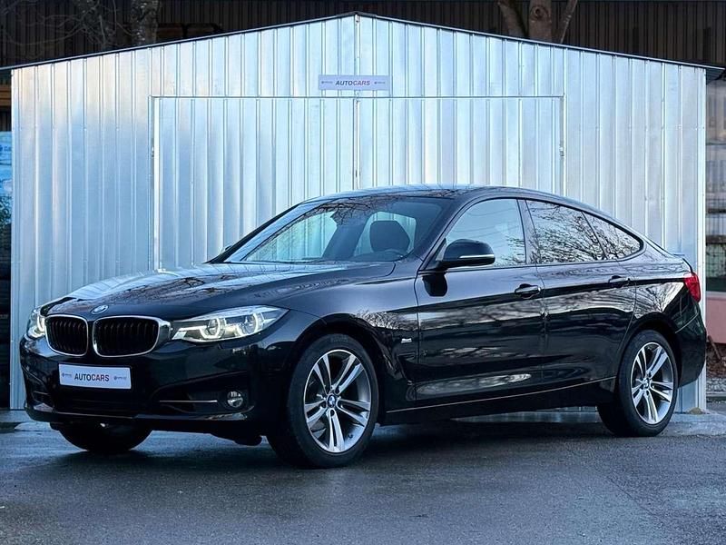 Saphirschwarz Gebraucht 2018 BMW 320 Gran Turismo Sport Line Limousine | 20.990 € (Fairer Preis) - Bild 1/4