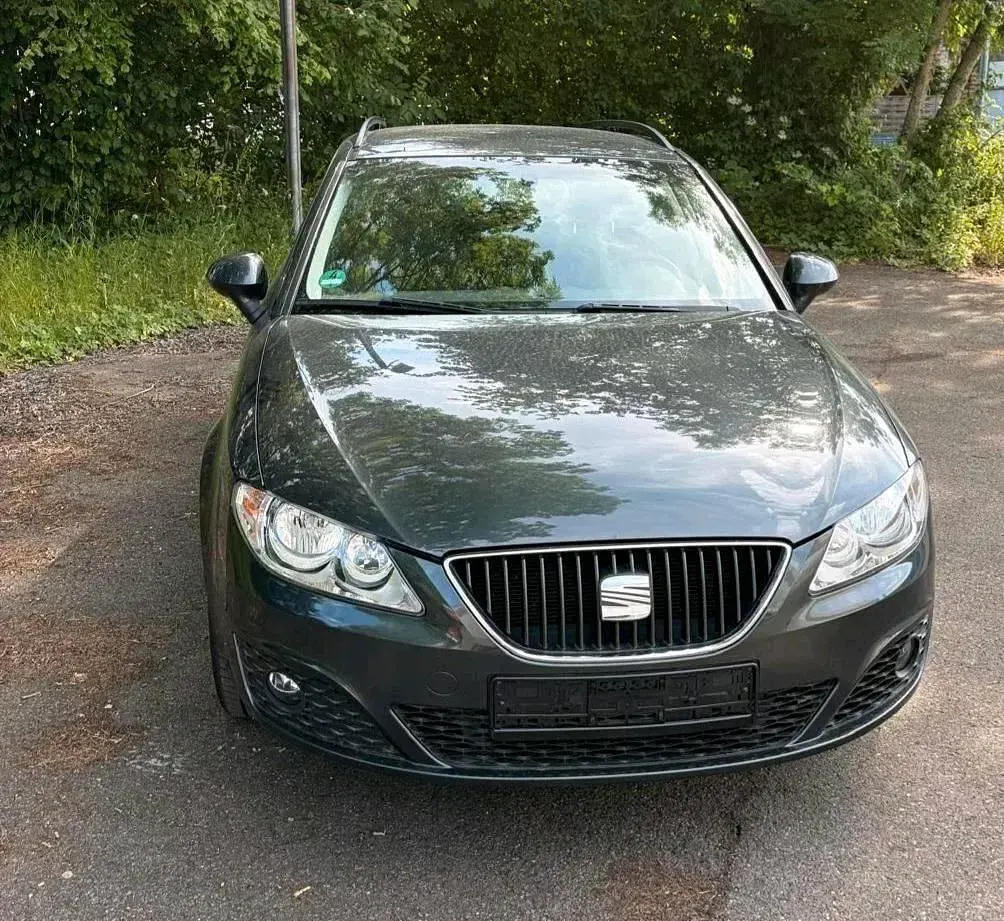 Gebraucht Seat Exeo 102 PS (75 kW) 2013 Grau Kombi