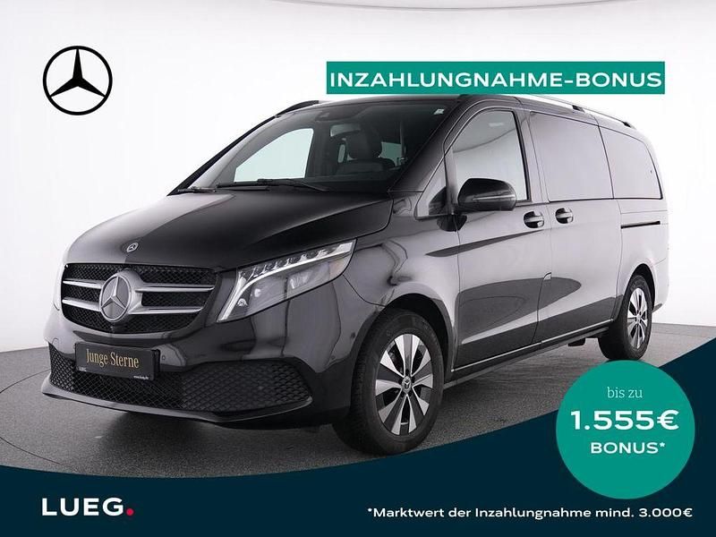 Schwarz Gebraucht 2024 Mercedes V300 Van / Kleinbus | 72.295 € (Guter Preis) - Bild 1/4