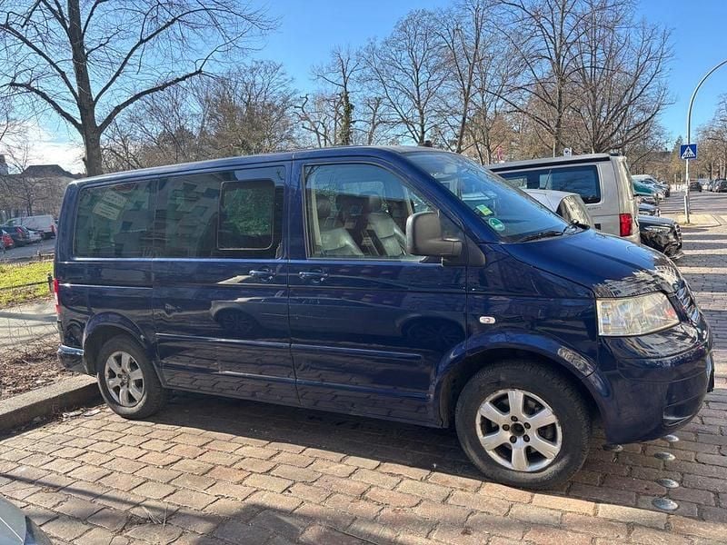Używany VW T5 Highline 184 KM (135 kW) 2010 Niebieski Van