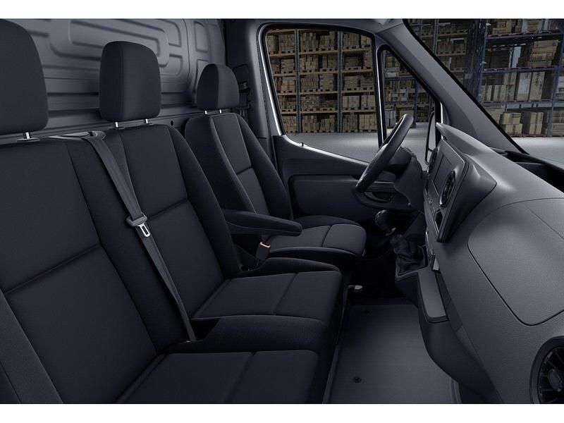 Second-hand Mercedes Sprinter 150 CP (110 kW) 2023 Alb Van