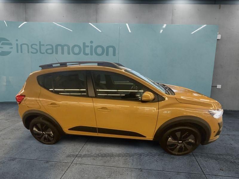 Beige Neu 2025 Dacia Sandero Kleinwagen | 19.949 € (Etwas zu teuer) - Bild 1/4