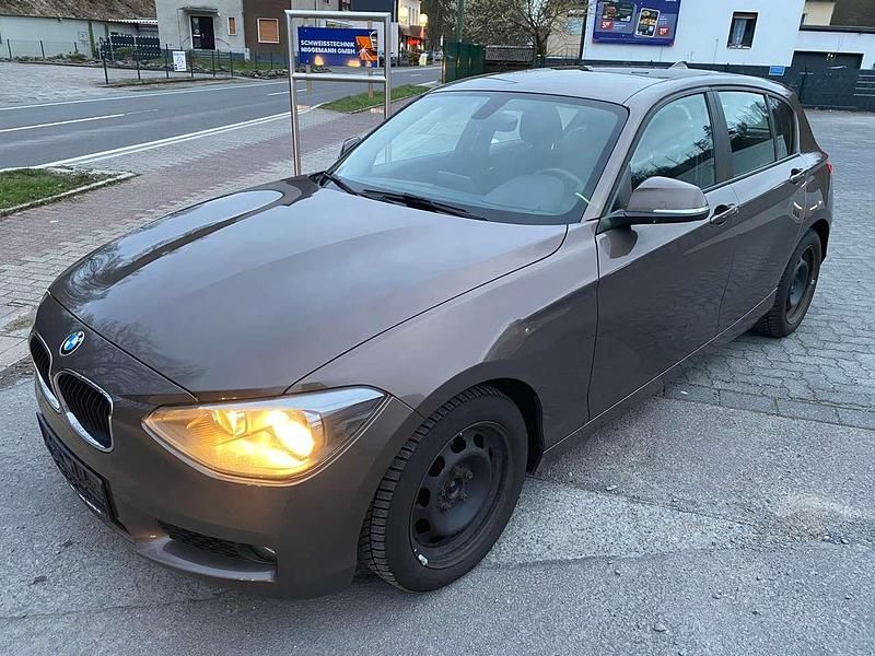 Gebraucht BMW 116 Efficient Dynamics 116 PS (85 kW) 2014 Sparkling bronze metallic Kleinwagen