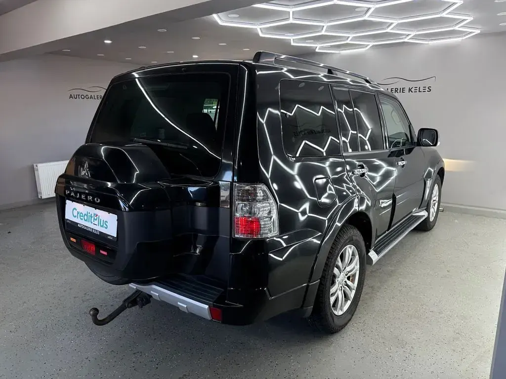 Gebraucht Mitsubishi Pajero Top 190 PS (139 kW) 2016 Schwarz SUV