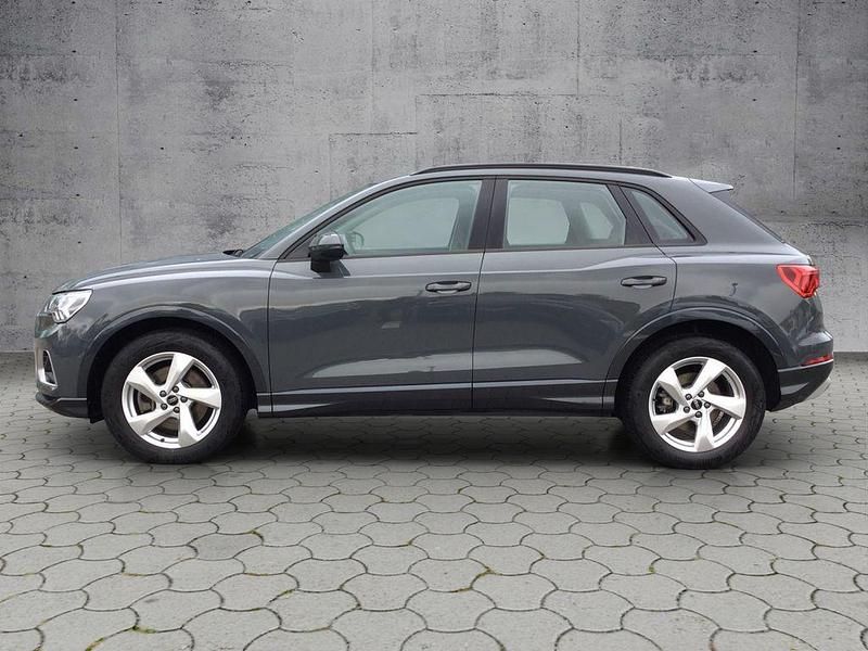 Gebraucht Audi Q3 Advanced 190 PS (139 kW) 2024 Nanograu metallic SUV