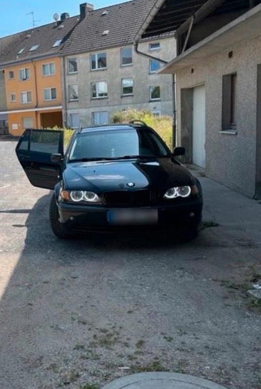 Gebraucht BMW 320 150 PS (110 kW) 2003 Schwarz Kombi