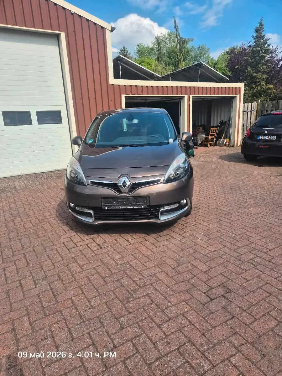 Gebraucht Renault Scénic III 2012 Braun Van / Kleinbus