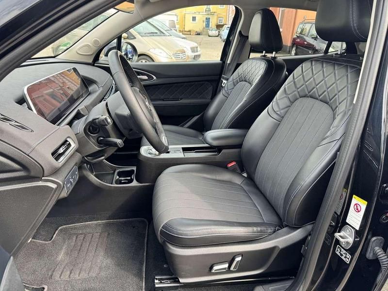 Second-hand Ora 03 125 kW (171 CP) 2023 Negru Hatchback