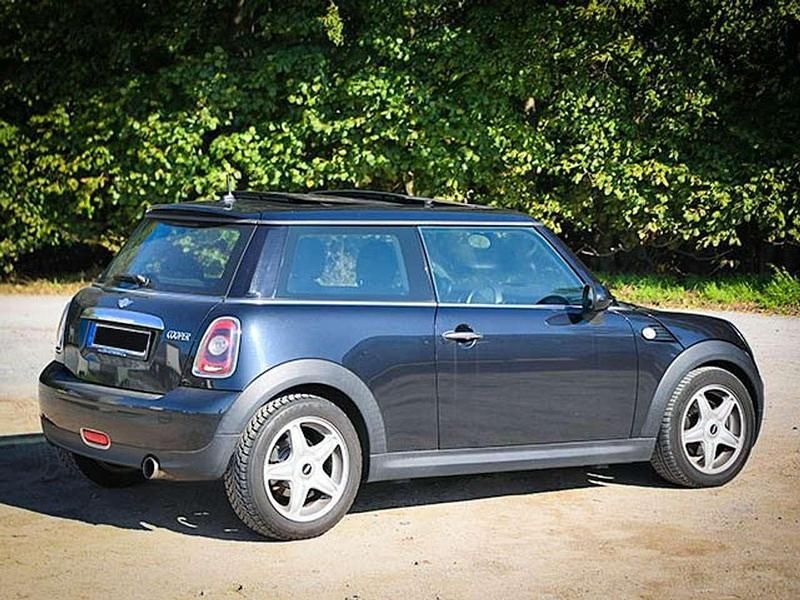 Schwarz Gebraucht 2008 Mini Cooper Kleinwagen | 3.700 € - Bild 1/4