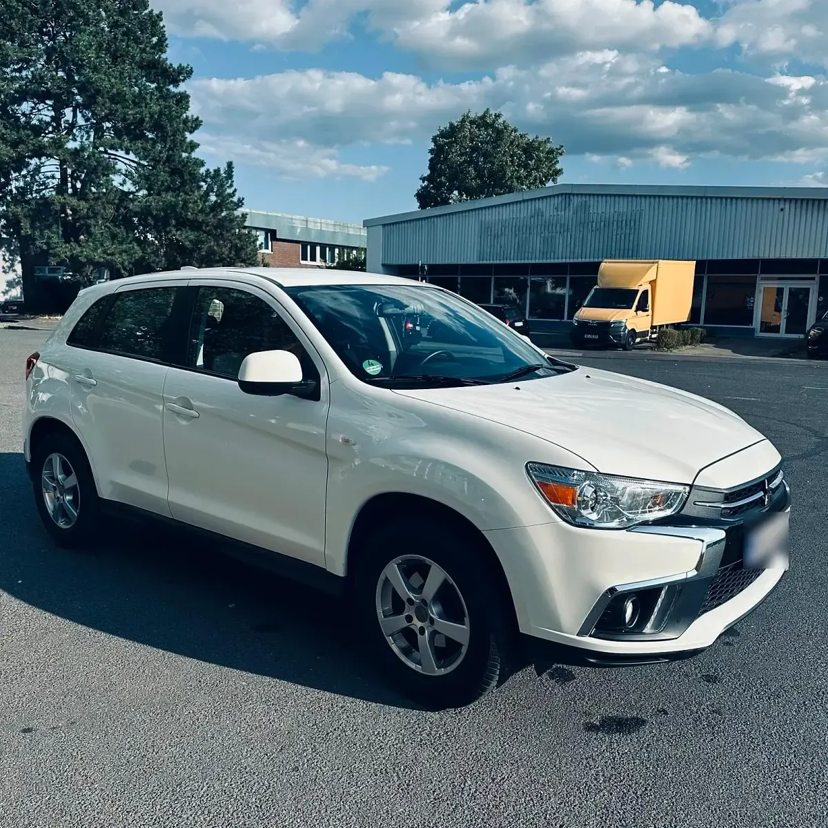 Gebraucht Mitsubishi ASX 117 PS (86 kW) 2019 Weiß SUV